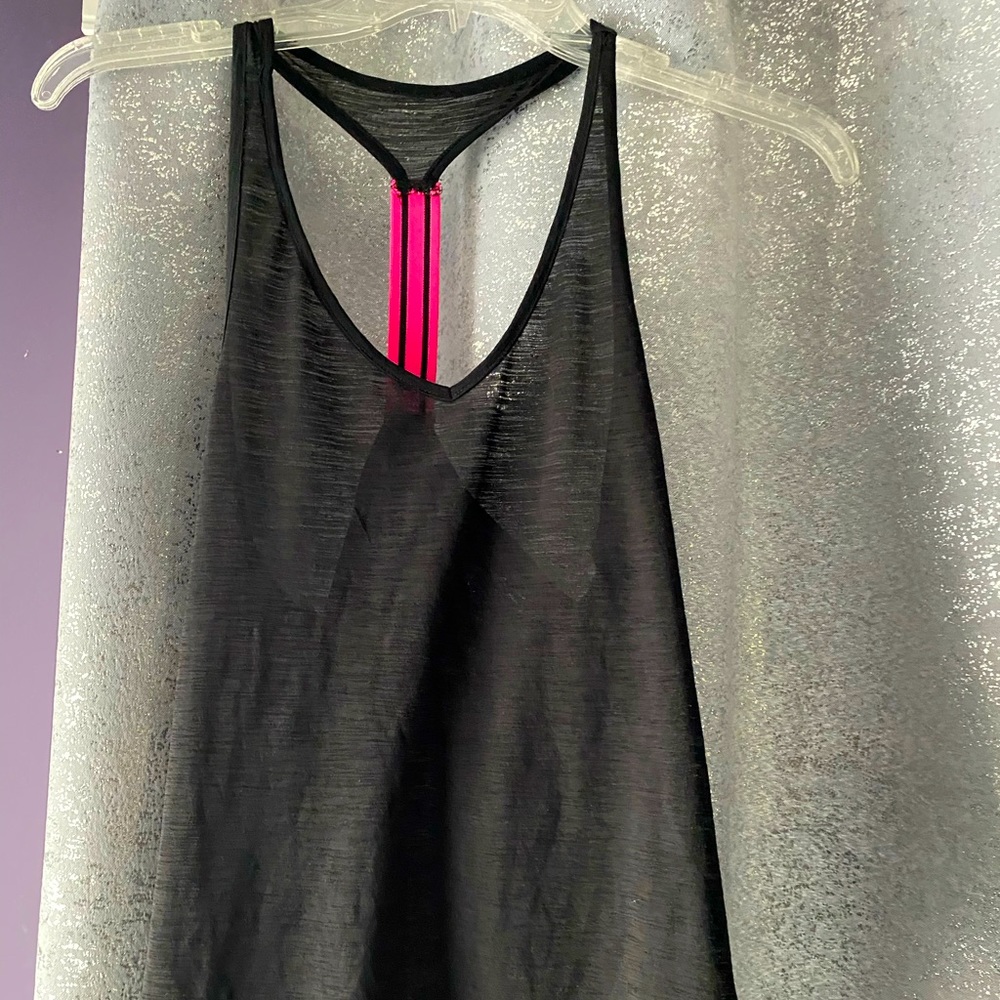 Black workout tank top size XS- barely worn